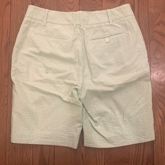 Ralph Lauren Golf - Women’s Shorts - white & green stripes - size 4 - Picture 2 of 3